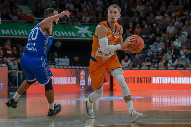 潜在的15 潜在的15